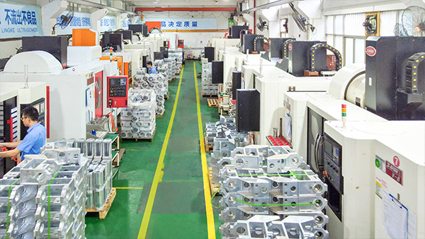 深圳超聲波塑料焊接機(jī)：醫(yī)療器械制造的精密利器