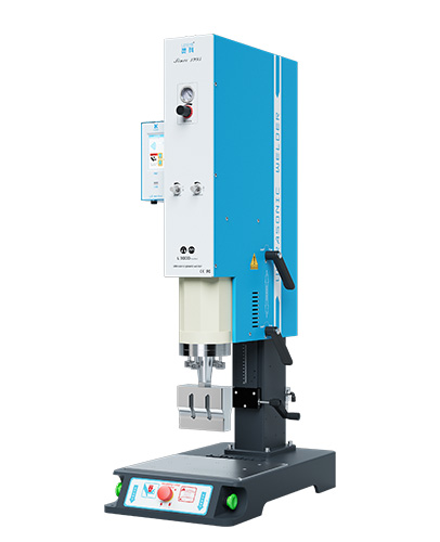靈科超聲波塑料焊接機(jī) 方立柱 15kHz-2600/3200W L3000 Standard 數(shù)字 靈科超聲波塑料焊接機(jī) 方立柱 15kHz-2600/3200W L3000 Standard 數(shù)字